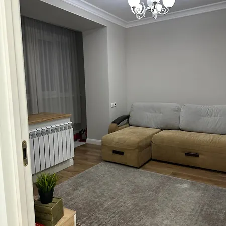 Comfortable Apartment In Almaty Exterior photo
